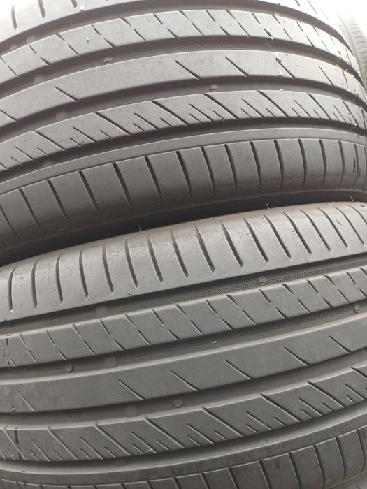 Гуми 245/40/19 Уестлейк