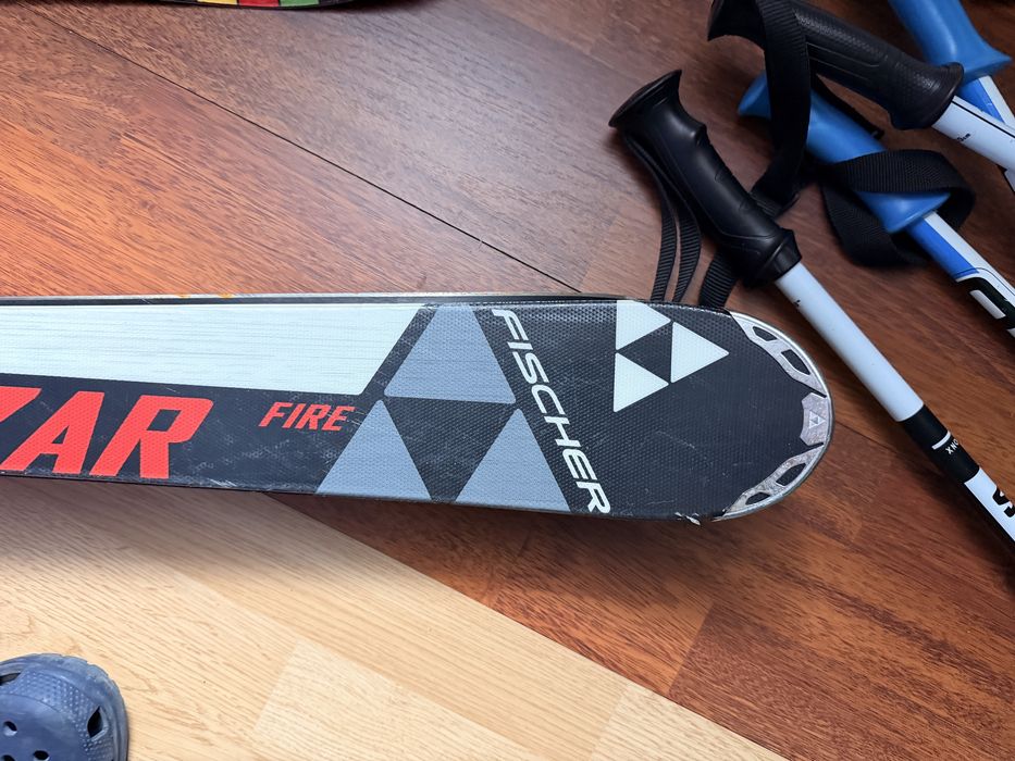 Schiuri Fischer 155 si bete schi Salomon 120