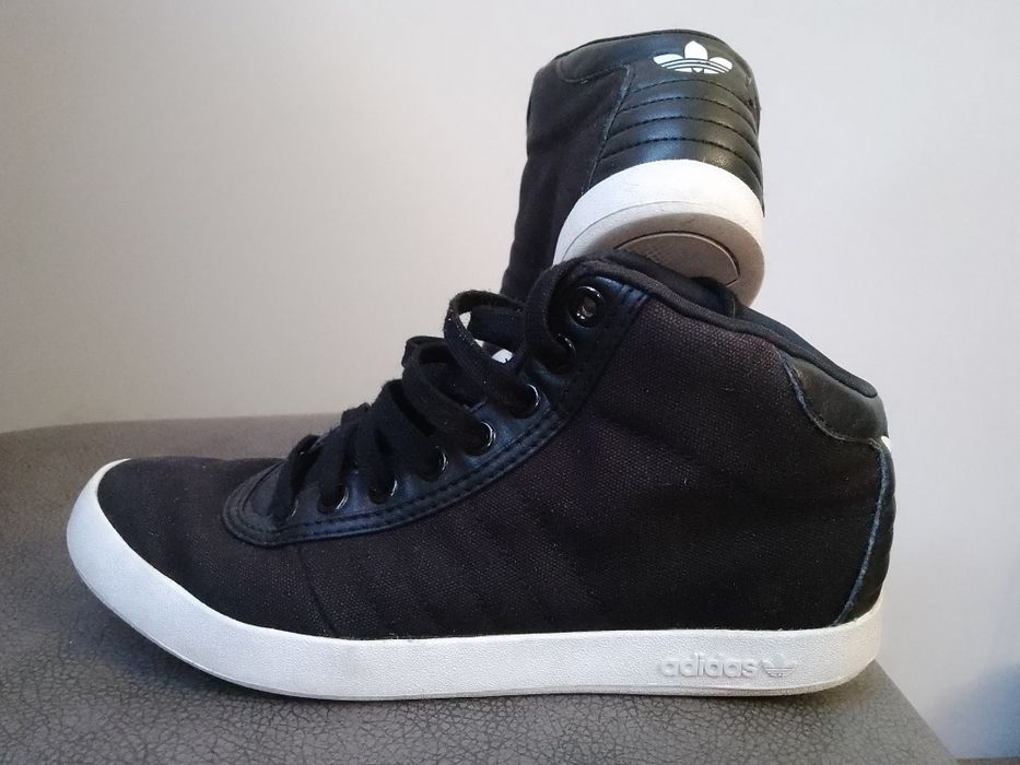 Кецове Adidas #38 / Оригинал / Супер запазени.