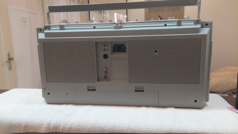 Radio casetofon SANYO  720  japan