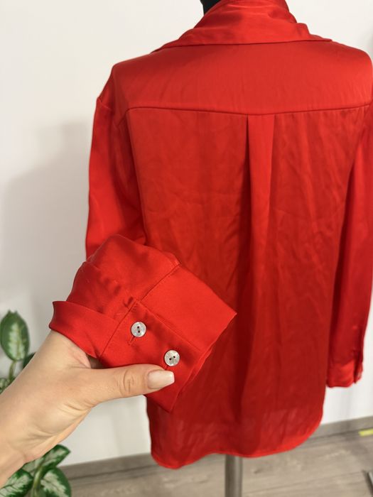 Camasa bluza rosie satin maneca lunga xs