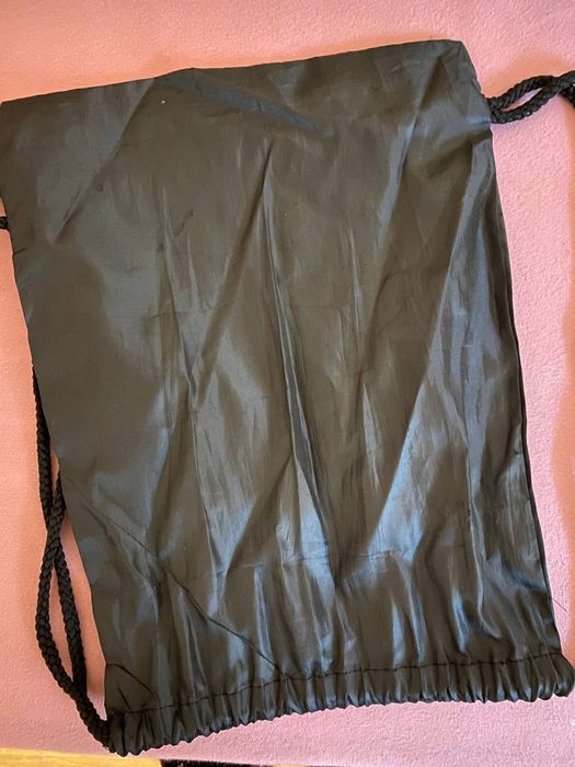 Мешка на Ариана Гранде