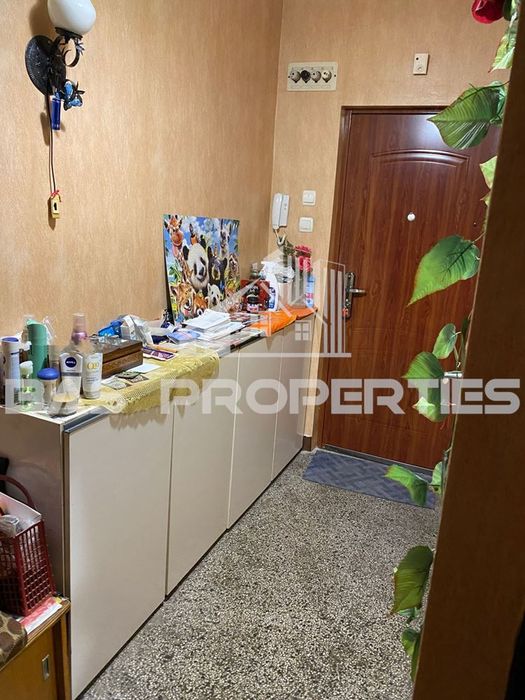 Продава се Двустаен апартамент в София, Гоце Делчев - 70 кв.м за 1603 €/кв.м - Снимка #4