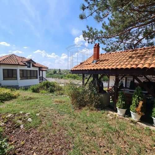 Продава се Къща в Разград, Промишлена зона - Запад - 180 кв.м за 445 €/кв.м - Снимка #22