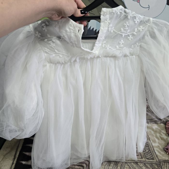 Продам лёгкое белое платье