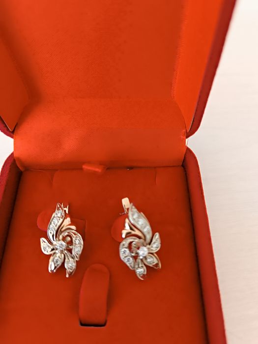 Золотые серьги пробы 583,585