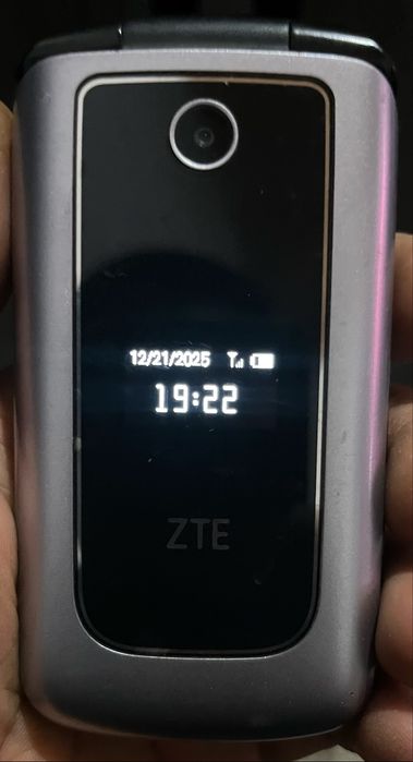 Telefon sotiladi, 2 ta bor