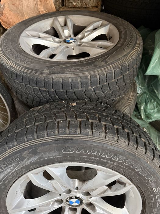 Jante BMW R17 cu tot cu cauciucuri 225/60/17 M+S vara iarna