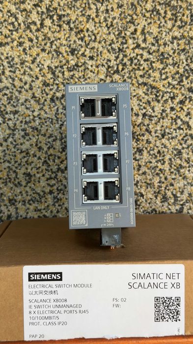 Switch Scalance XB008 Siemens NOU