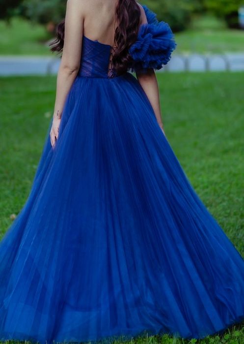 Официална бална рокля