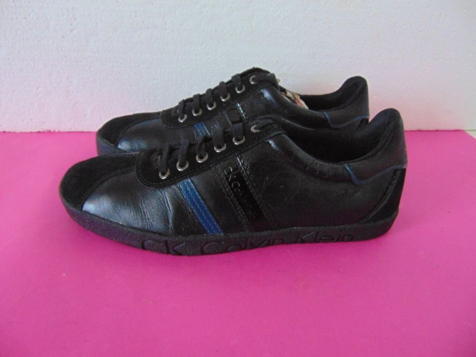 НОВИ Calvin Klein номер 42 Оригинални мъжки кецове