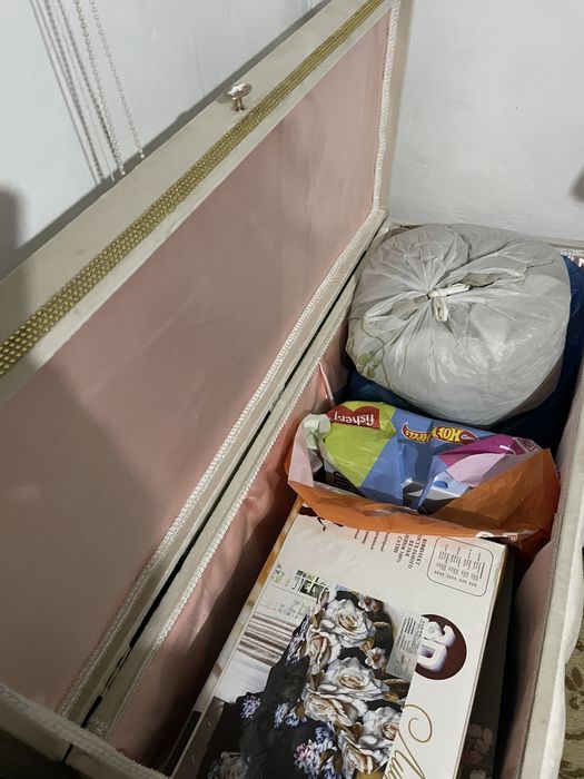 Продам сундук для приданного