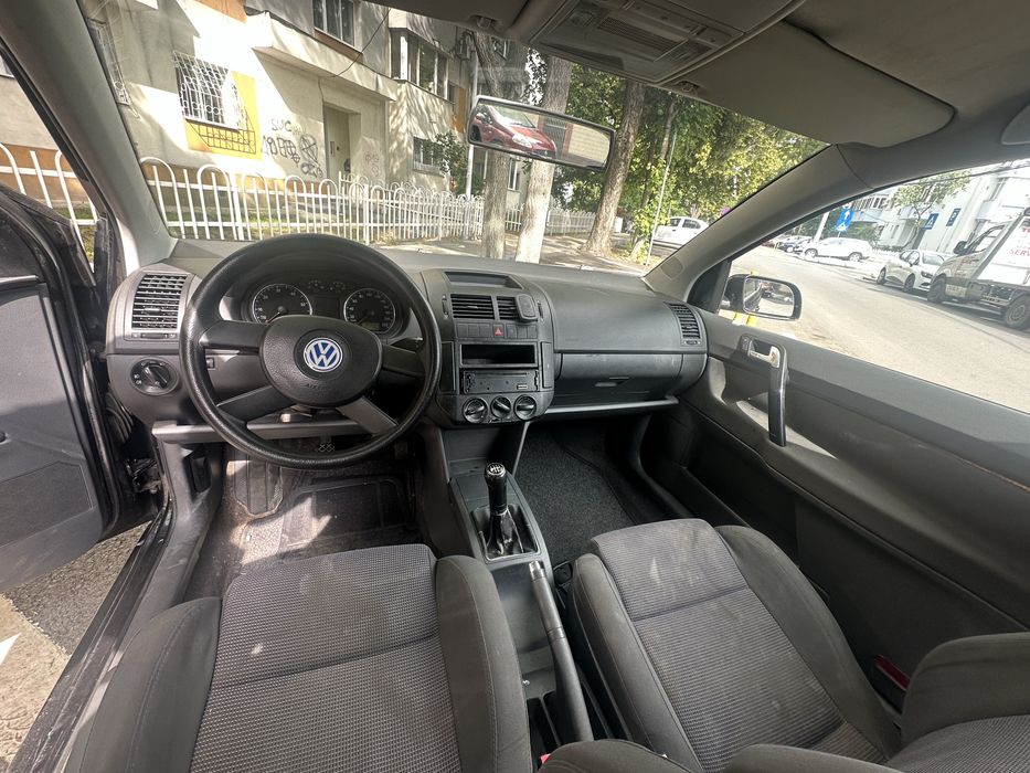Volkswagen Polo 1.4 benzina, aer conditionat, geamuri electrice , 185.000 Km Reali