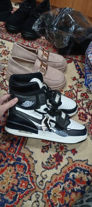 Сумки по 1000 тг