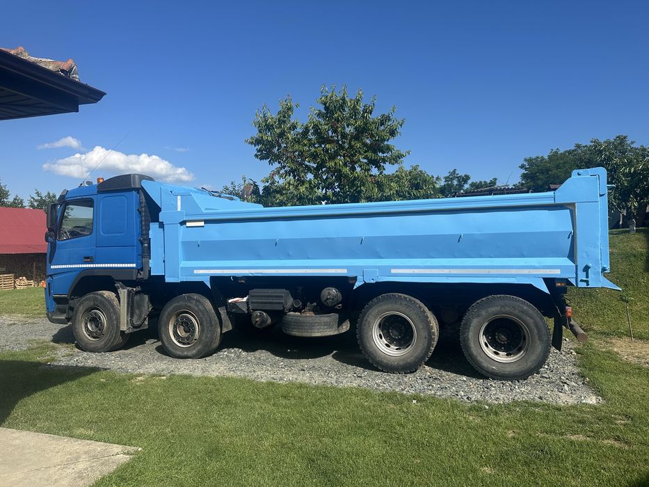 Volvo FM12 8x4  Basculanta
