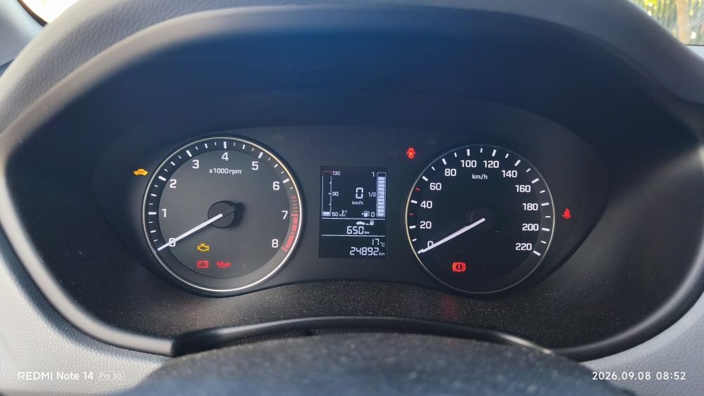 Vând Hyundai i20