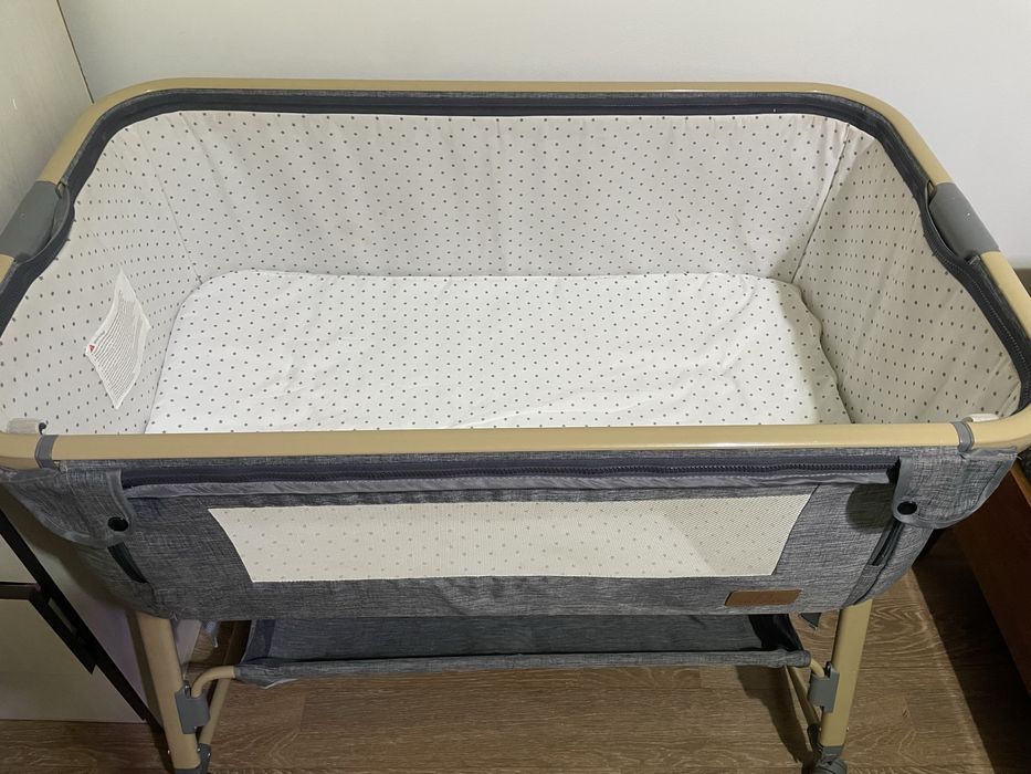 Детский манеж почти новый