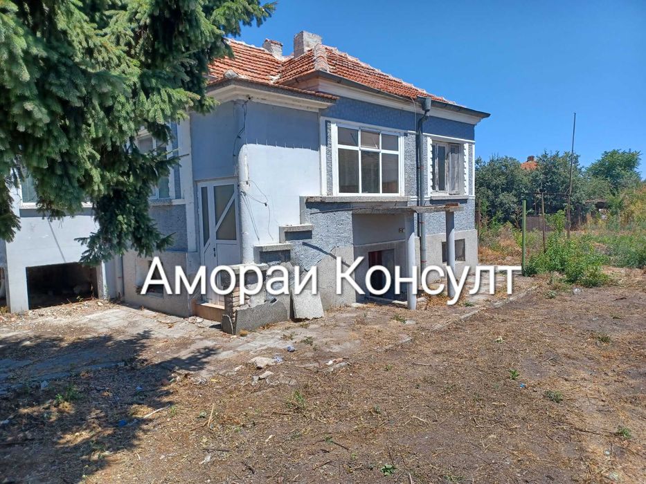 Къща в кв. Долно Езерово