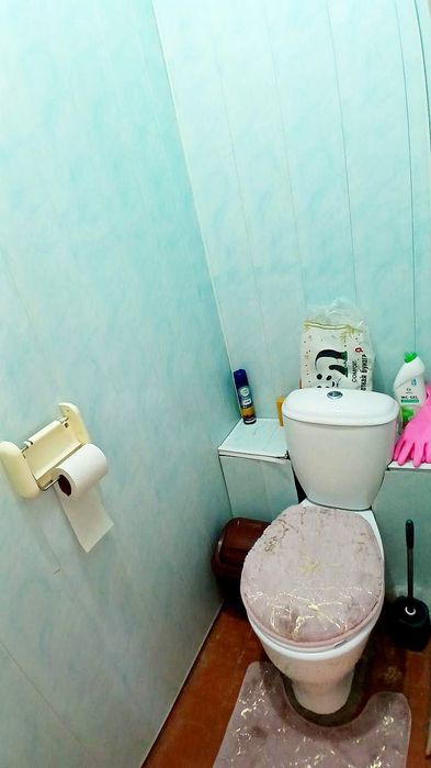 Навои ш. 2хонали кв маклерсиз срочно