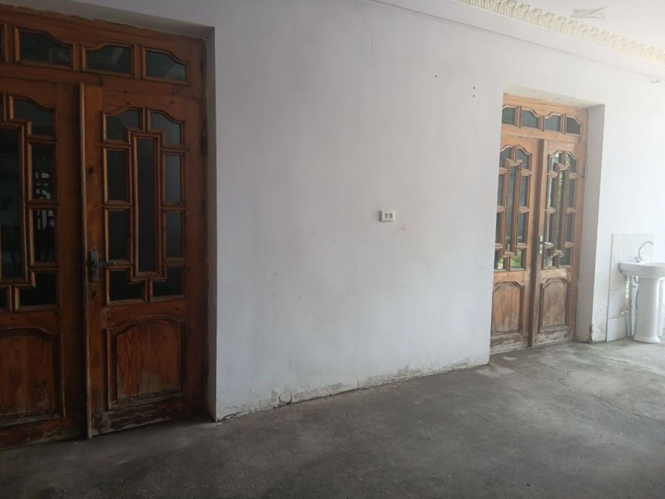 Tahta eshik rom va darvaza sotiladi