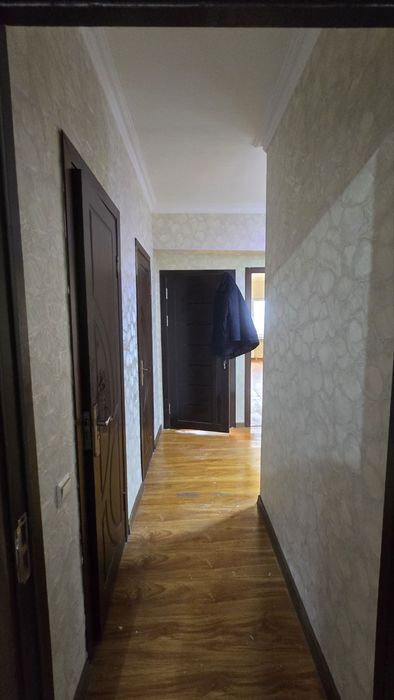 Sergeli 8 hudud 2/2/7,66 kvadrat naqd yoki ipotekaga sotiladi