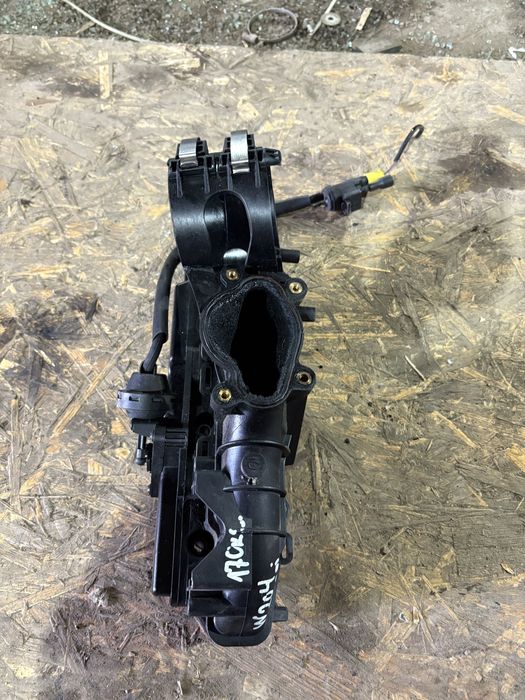 Mercedes w204 2.2 cdi 170 кс Всмукателен Колектор