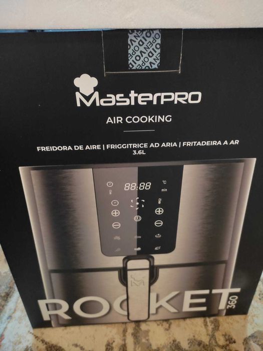 Фритюрник с горещ въздух Airfryer MasterPRO Rocket 360