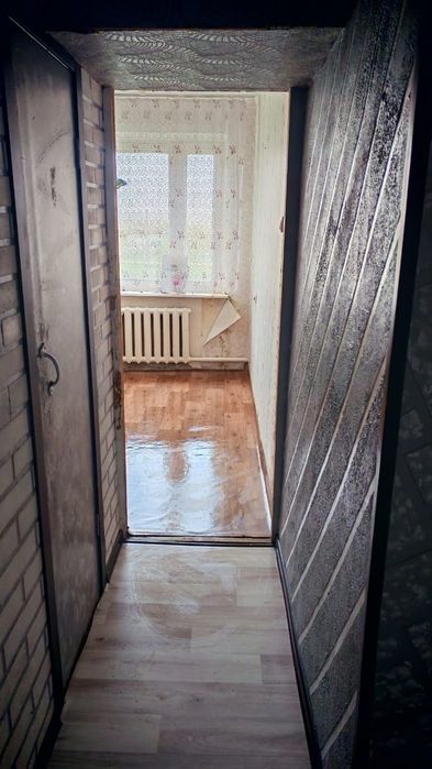 Продам двух комнатную квартиру