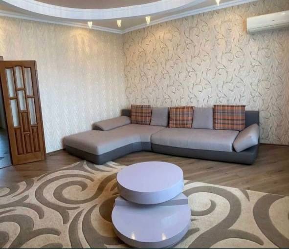 Сдается квартира в Аренду на Яшнабадском районе Лисунова 4