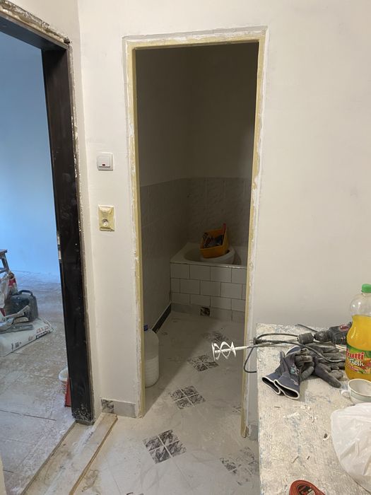 Vand garsoniera parter