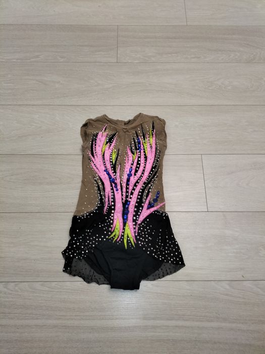 Гимнастические костюмы