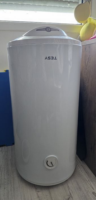 Бойлер на Tessy 50л.