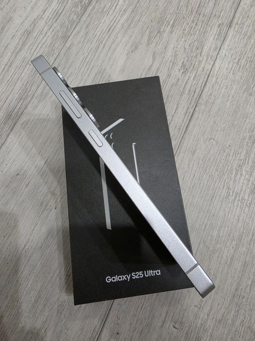 Samsung S25 Ultra