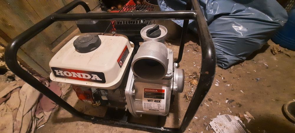 Motopompa apa pe benzina