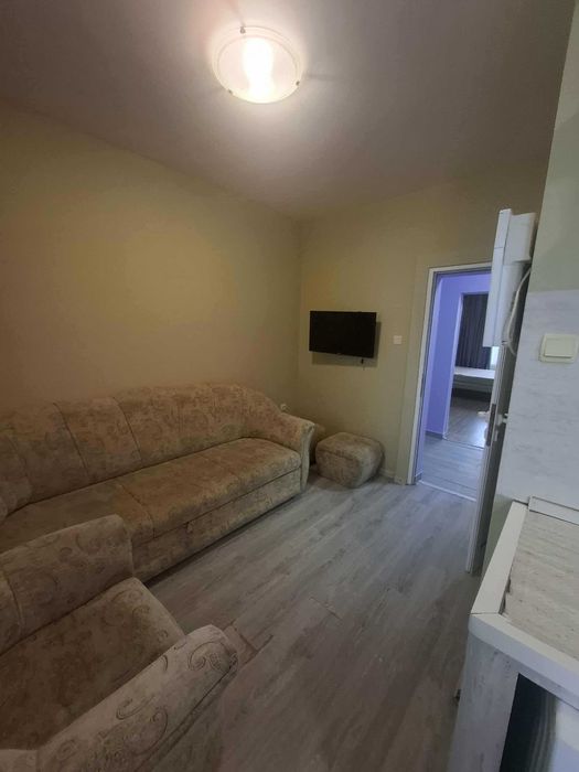 Дава се под наем Двустаен апартамент в Варна, Възраждане 1 - 55 кв.м за 357 € - Снимка #5