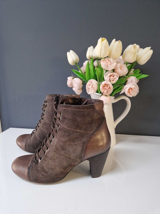 Няколко чифта обувки