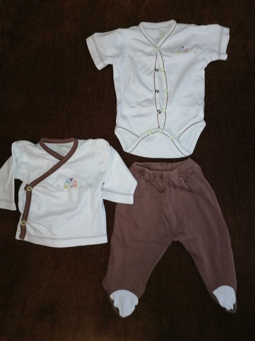 Дрешки за бебе момче(унисекс) от 0 - 3 м.