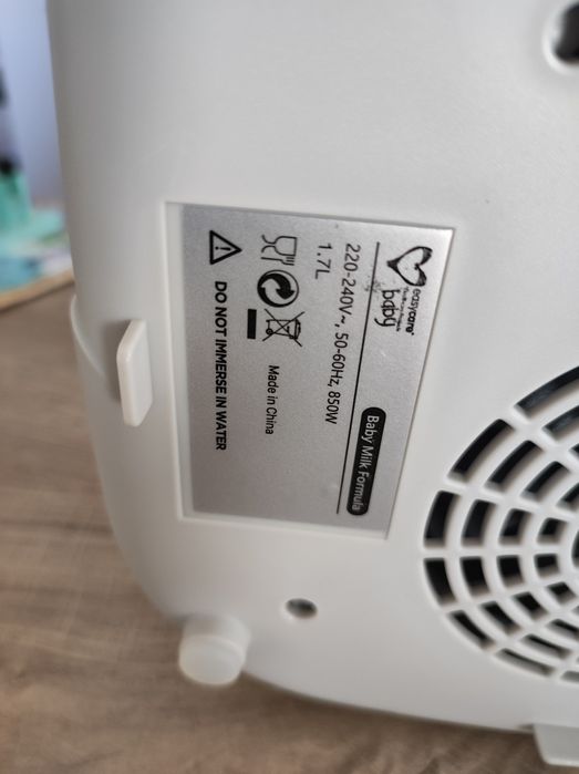 Диспенсър Easy care baby