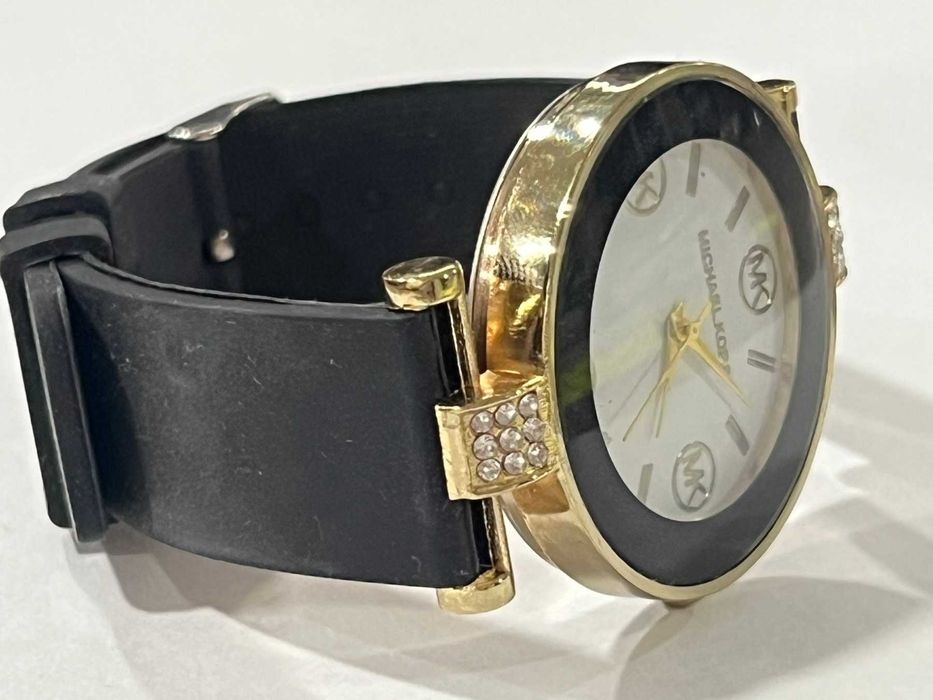 Michael Kors Дамски Часовник