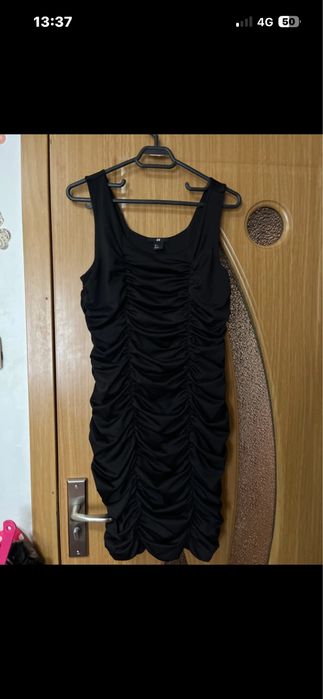 Rochie scurta de ocazie