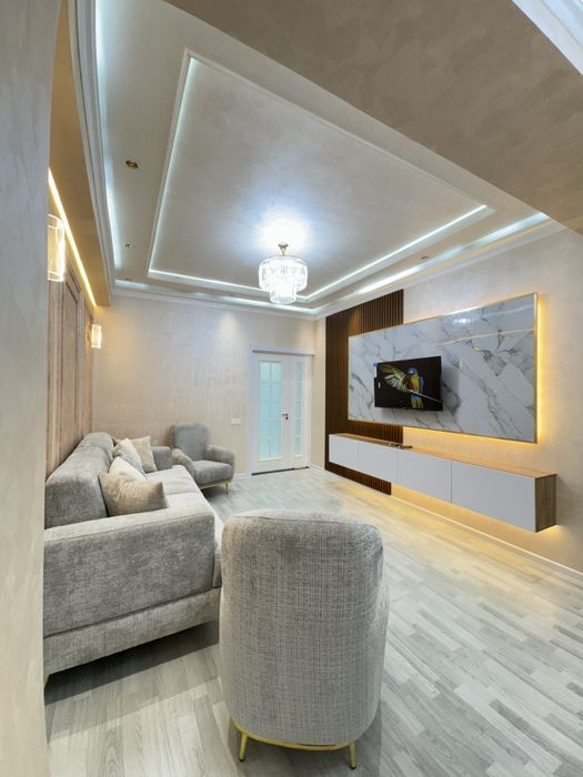 СРОЧНО! 3х комнатная ЛЮКС квартира на 3-этаже