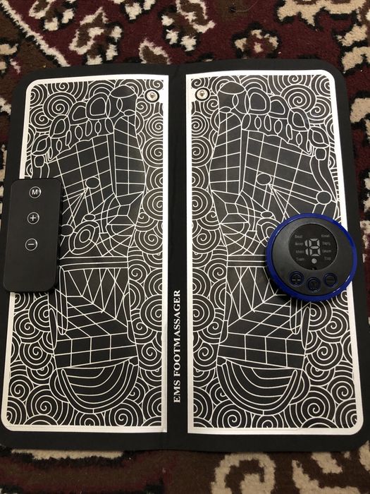 Oyoq masaj qluvchi moslama