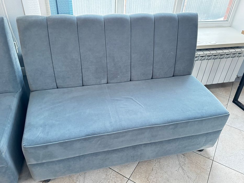 Продам офисный диван