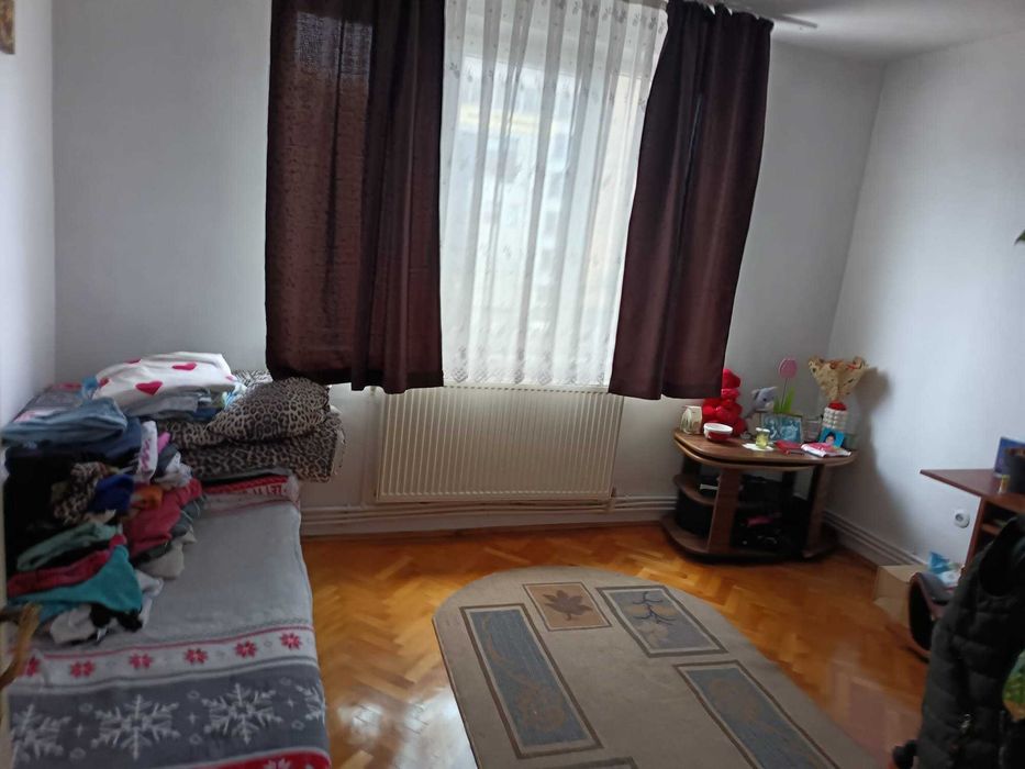 Inchiriez apartament 2 camere ultracentral