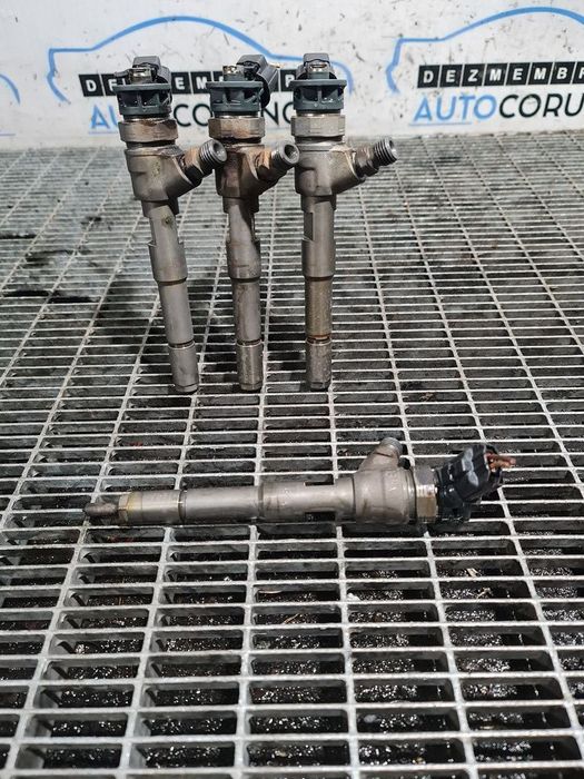 Injector Renault Captur 1.5 DCI 2013 - 2017 90CP Euro5 (1348) Diesel Injectie ...