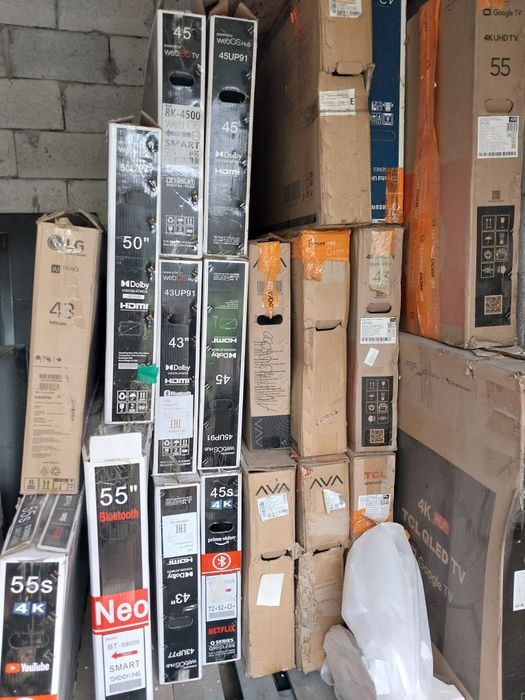 Много телевизоров