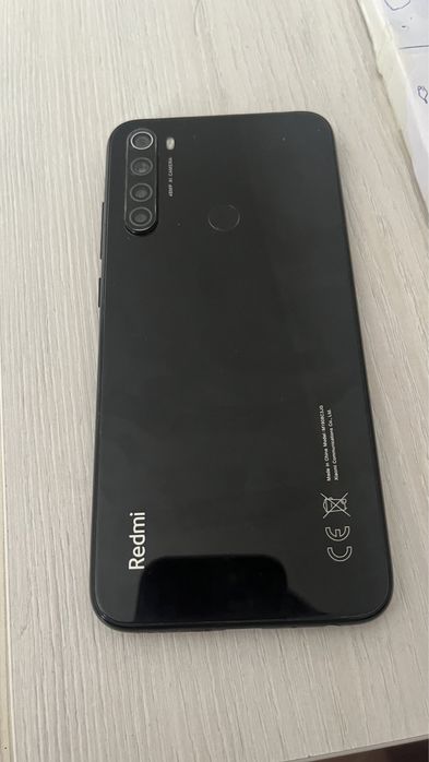 Продам Redmi note 8 64 гб в отличном состоянии