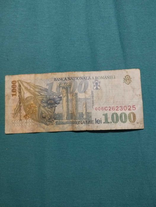 Vând bancnotă de 1.000 lei