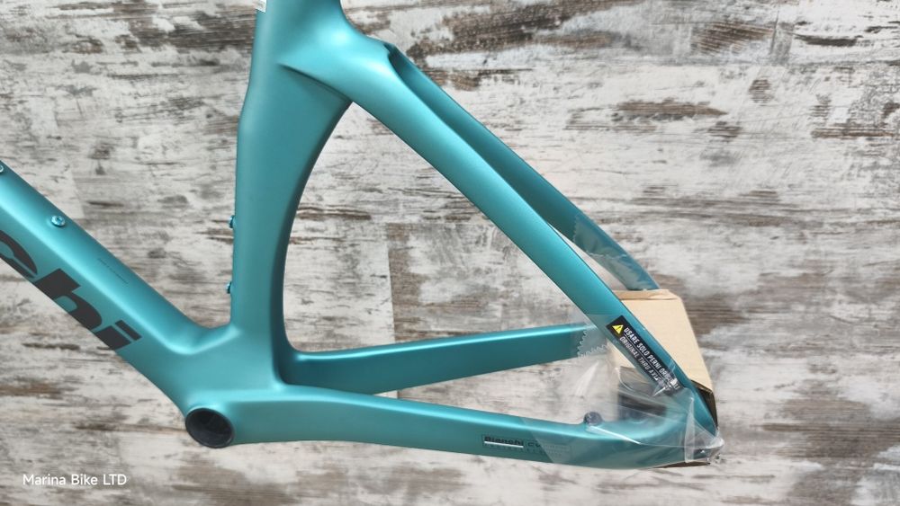 НОВА карбонова шосейна рамка Bianchi Oltre Pro | 50