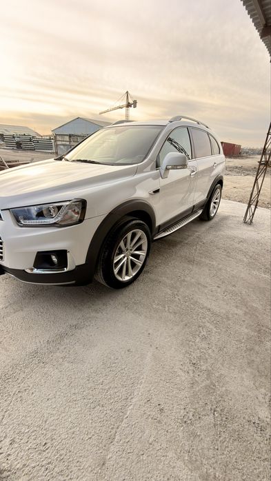 Продаётся каптива 2+4 в отличном состоянии,родная краска 100%